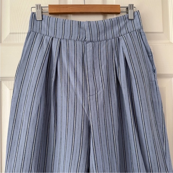 Urban Outfitters • Stripe pant - Picture 5 of 10